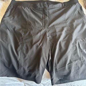 Chico's Zenergy Black Cargo Shorts size 3
